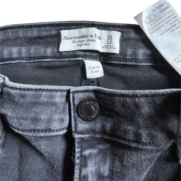 Abercrombie & Fitch Super Skinny High Rise Jeans-Black-Size 31/12-GUC - Picture 6 of 8
